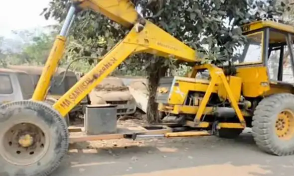 Bharuch: અંકલેશ્વરમાં કાળમુખી ક્રેનની અડફેટે બે વર્ષની બાળકીનું મોત, રસ્તો ઓળંગતી વખતે કચડી નાંખી