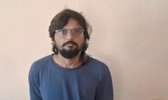 Arvalli: ચાર સંતાનના પિતાએ 25 વર્ષની યુવતીને ફસાવી, કુલ્લુ-મનાલી અને પંજાબ લઈ જઈ હોટલમાં બાંધ્યા શારીરિક સંબંધ; મેઘરજનો ચોંકાવનારો કિસ્સો