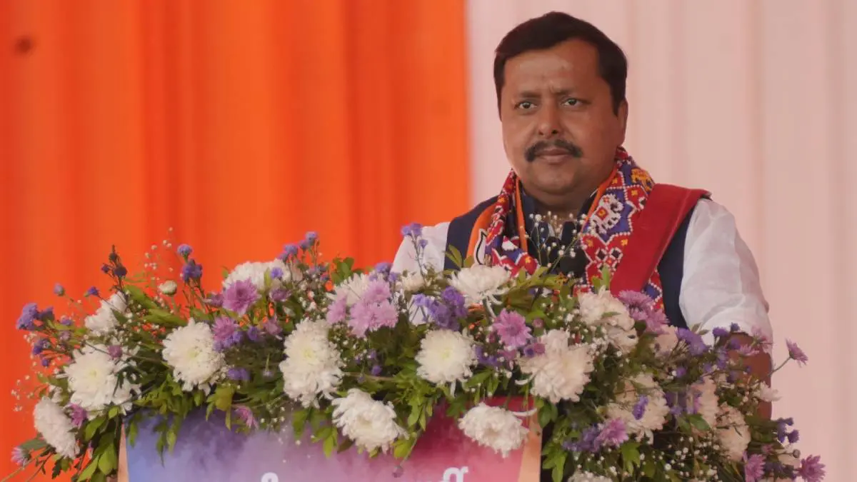 ભાજપના કાર્યકર્તાઓ સતત જનતાની વચ્ચે હોય છે, જ્યારે કેટલાક પક્ષના પાર્ટ ટાઈમ પોલિટિશિયન ચૂંટણી સમયે જ બહાર આવે છે: નીતિન નવીન