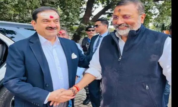 Baba Baidyanath Dham: ઉદ્યોગપતિ ગૌતમ અદાણીએ ઝારખંડમાં વૈદ્યનાથ મંદિરમાં દર્શન કર્યાં, MP ડો.નિશિકાંત દુબે સાથે મુલાકાત પણ કરી