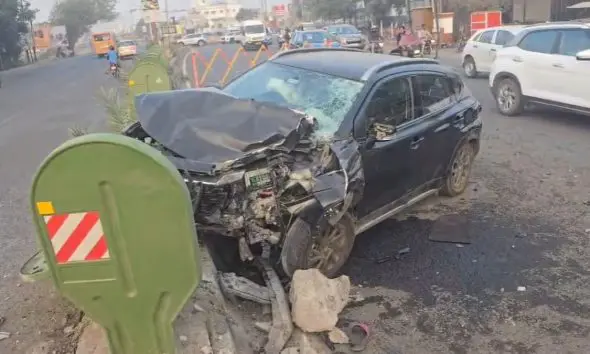 Gandhidham: અડધી રાત્રે ટાગોર રોડ થયો રક્તરંજીત, બેફામ નબીરાએ ચાર લોકોને અડફેટે લીધા; બેના મોત, બે ઈજાગ્રસ્ત 