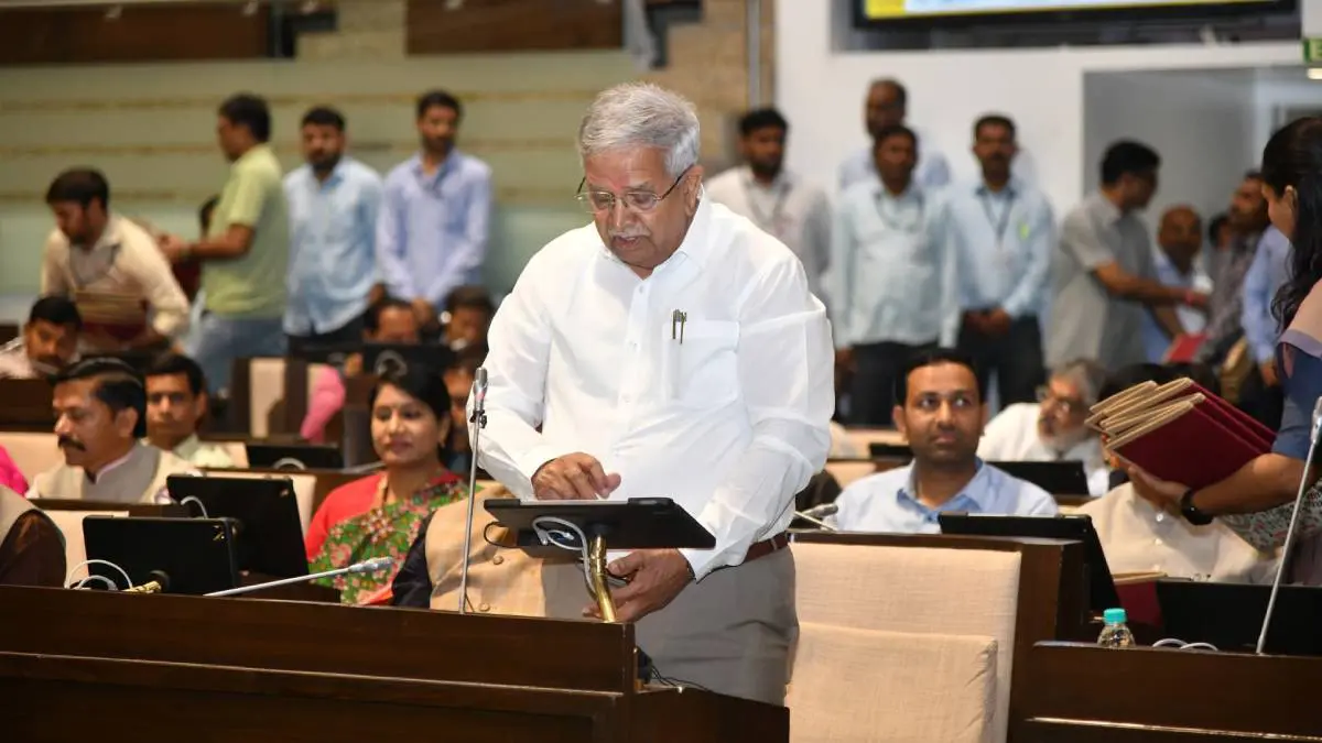 Gujarat Budget 2026-27: ગામથી માંડીને શહેર સુધી વિકાસ પર ભાર મૂકાયો, અમદાવાદના SG હાઈવેને ગ્રીન શહેરી હાઇવે તરીકે વિકસાવાશે
