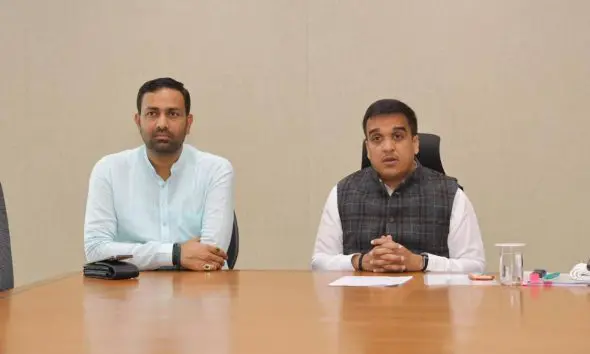 gandhinagar-news-gujarat-police-seize-rs-3727-crore-worth-drugs-in-2-years-bulldozer-action-on-mafia-properties
