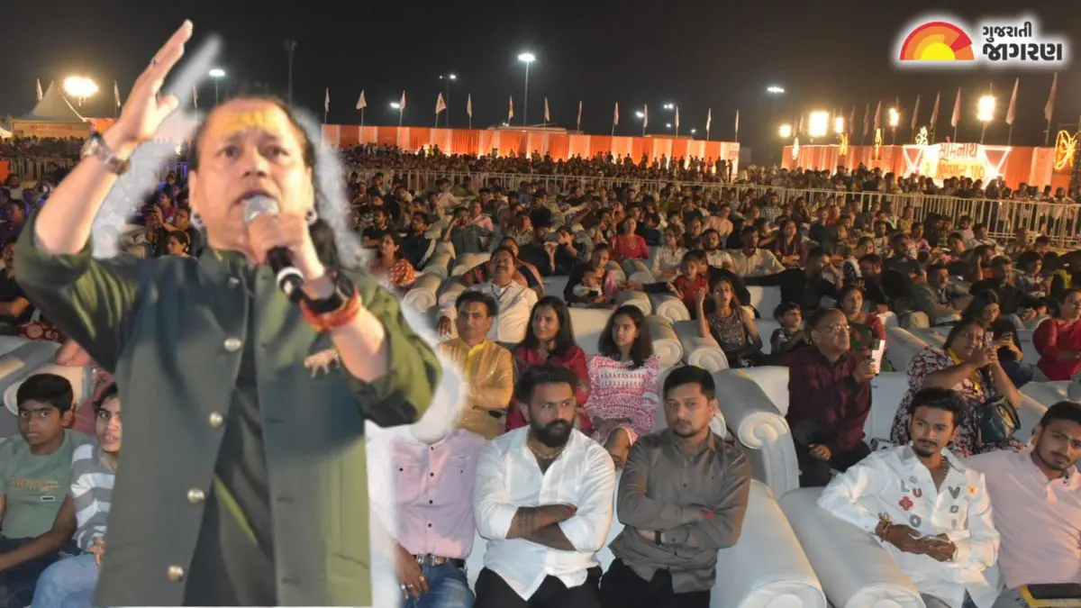 મહાશિવરાત્રીની પૂર્વ સંધ્યાએ સોમનાથ મહાદેવના સાનિધ્યમાં રંગારંગ કાર્યક્રમ, કૈલાશ ખૈરે શિવભક્તોને મંત્રમુગ્ધ કર્યા