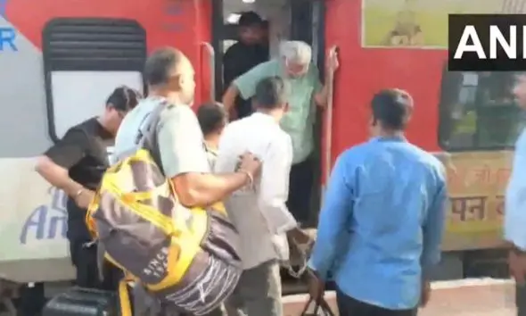 Tamil Nadu Terror Arrest: તમિલનાડુમાંથી 6 શંકાસ્પદ આતંકવાદી ઝડપાયા: ISI ના ઈશારે દેશને હચમચાવવાનું કાવતરું નિષ્ફળ