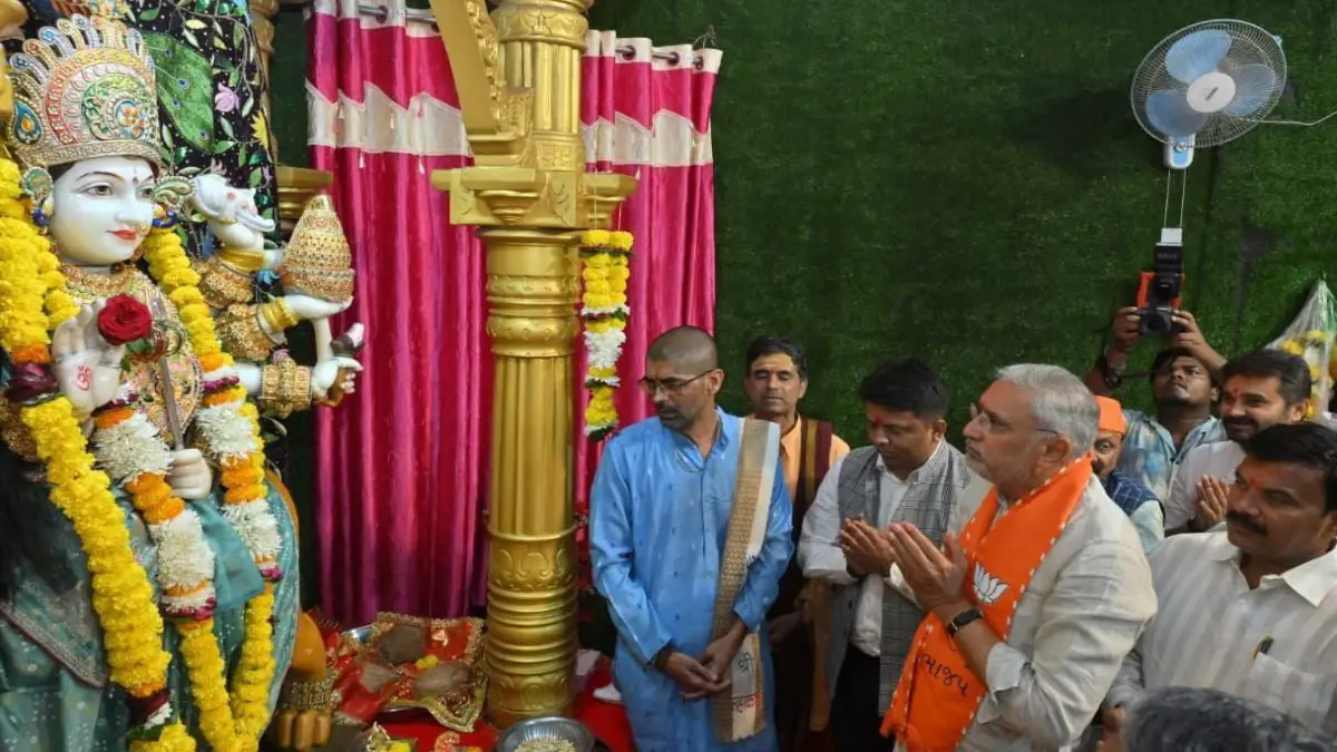 Navsari: જગદીશ વિશ્વકર્માનો નવસારી પ્રવાસ, ઉનાઇ માતાના દર્શન કર્યા; ડાંગમાં સંગઠનાત્મક બેઠક યોજી