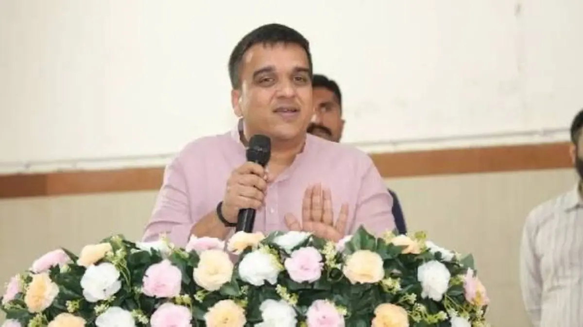 Vadodara: વડોદરામાં વિકાસનો ધમધમાટ: નાયબ મુખ્યમંત્રી હર્ષ સંઘવીના હસ્તે ₹511 કરોડથી વધુના પ્રકલ્પોની ભેટ