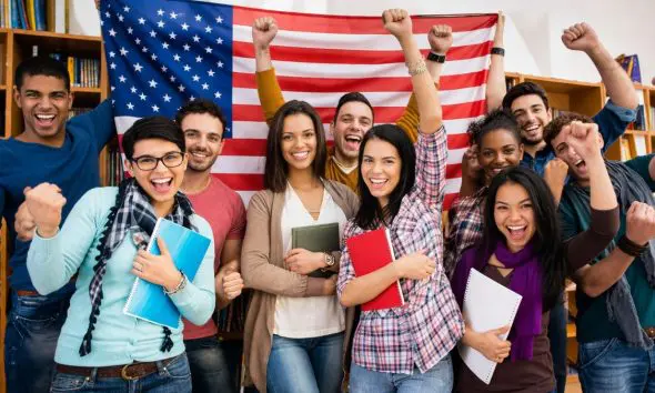 Opinion: અમેરિકનો ભારતીયોથી ડરે છે, તેમને રોકવા પણ અમેરિકા માટે નુકસાનકારક છે