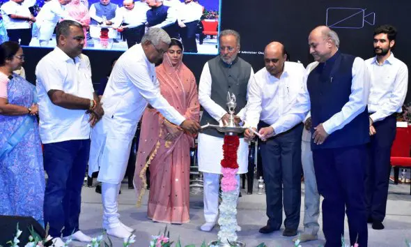 મુખ્યમંત્રી ભૂપેન્દ્ર પટેલે જામનગરને આપી રૂ. 412.16 કરોડના વિકાસ પ્રકલ્પોની ભેટ, સાધના કોલોનીના રહેવાસીઓ માટે આવાસનું ખાતમુહૂર્ત