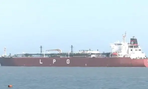 LPG Shortage Relief: હોર્મુઝ તણાવ વચ્ચે LPG ટેન્કર શિવાલિક કતારથી કચ્છના મુંદ્રા પોર્ટ પહોંચ્યું, નંદા દેવી આવતીકાલે આવશે