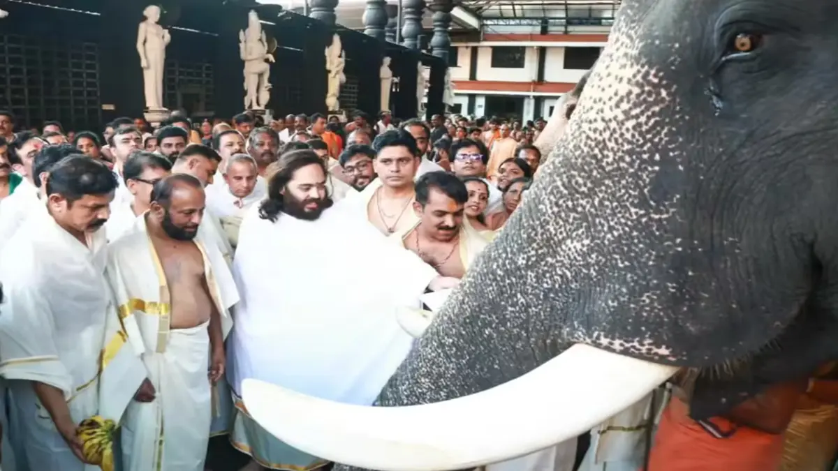 Anant Ambani: અનંત અંબાણીએ કેરળના મંદિરો માટે આપ્યું રૂપિયા 18 કરોડનું દાન,હાથીઓના કલ્યાણ માટે પણ કરી પહેલ