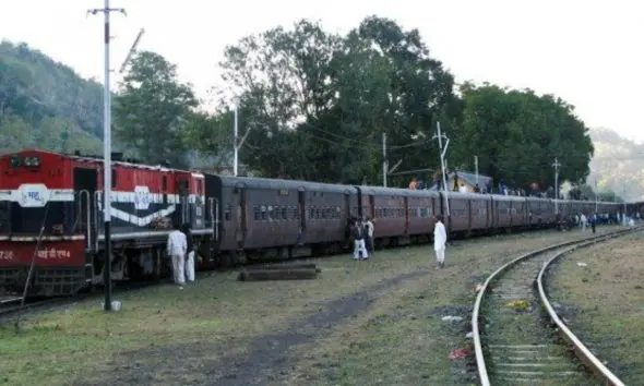 Railway News: સૌરાષ્ટ્રના મીટર ગેજ સેક્શનમાં દોડશે 8 ટ્રેનો, વેરાવળ-જૂનાગઢ-દેલવાડા વચ્ચેની મુસાફરી બનશે સુખદ!