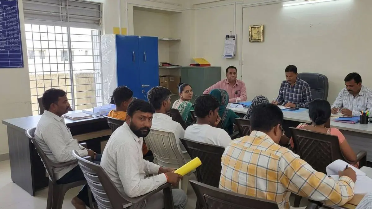 ખેડામાં લોકશાહીનો અનોખો જંગઃ ચિખલોડ બેઠક પર ભાજપ-કોંગ્રેસ સહિત તમામ ઉમેદવારોએ ફોર્મ પરત ખેંચ્યા, ચૂંટણી જ નહીં યોજાય