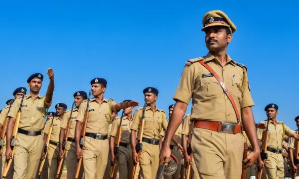 પોલીસ ભરતીમાં મોટો પડાવ પાર: 2.63 લાખ ઉમેદવારો શારીરિક કસોટીમાં પાસ, LRDની 14 જૂને યોજાશે લેખિત પરિક્ષા