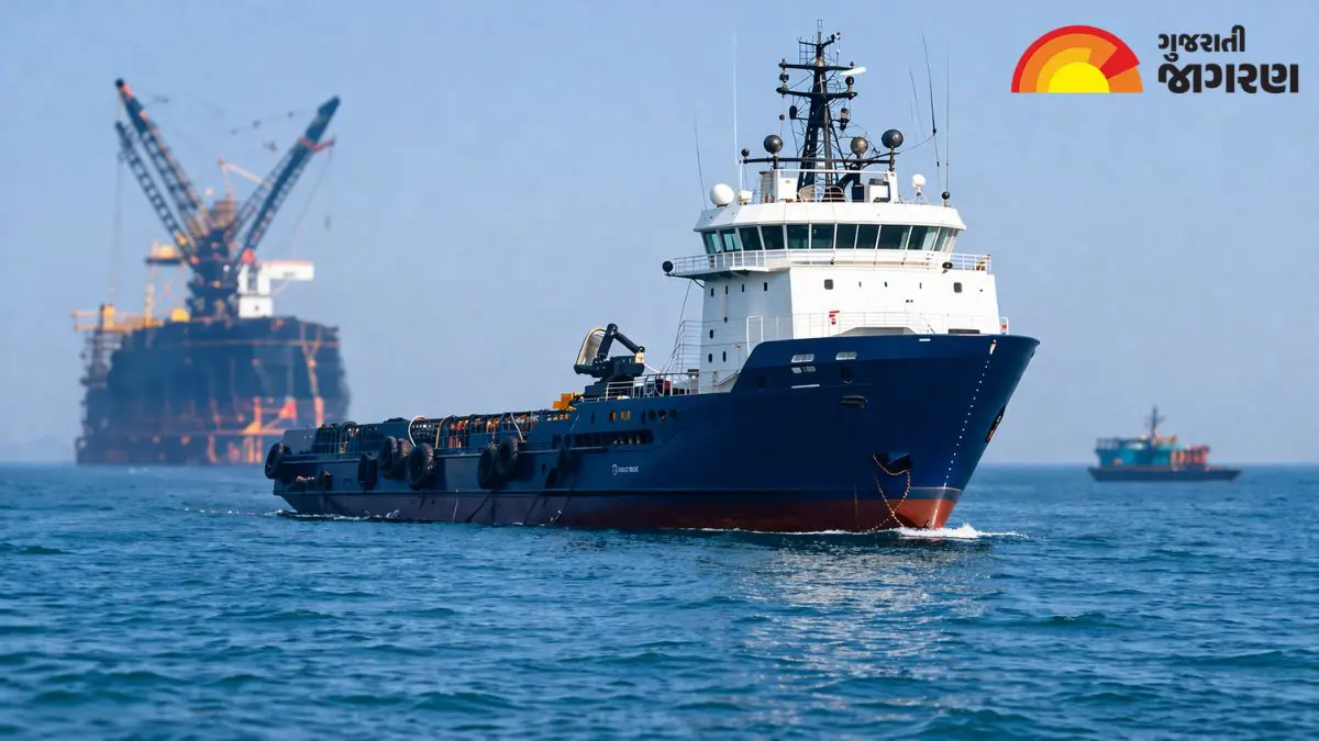 હોર્મુઝ સંકટ વચ્ચે રાહતના સમાચાર: 4 વિશાળ જહાજોએ સમુદ્રમાં શોધ્યો નવો સેફ રૂટ; ભારત આવી રહ્યું છે LNG ટેન્કર