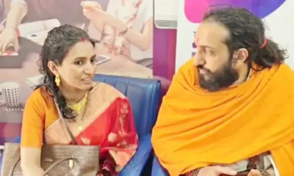 IIT બાબા અભયસિંહે લગ્ન કરી લીધા, એન્જિનિયર પત્ની સાથે અચાનક પિતા પાસે પહોંચ્યા; પૈતૃક ગામમાં દિવાળી જેવો માહોલ