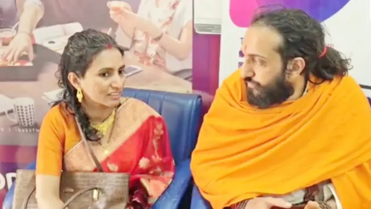 IIT બાબા અભયસિંહે લગ્ન કરી લીધા, એન્જિનિયર પત્ની સાથે અચાનક પિતા પાસે પહોંચ્યા; પૈતૃક ગામમાં દિવાળી જેવો માહોલ