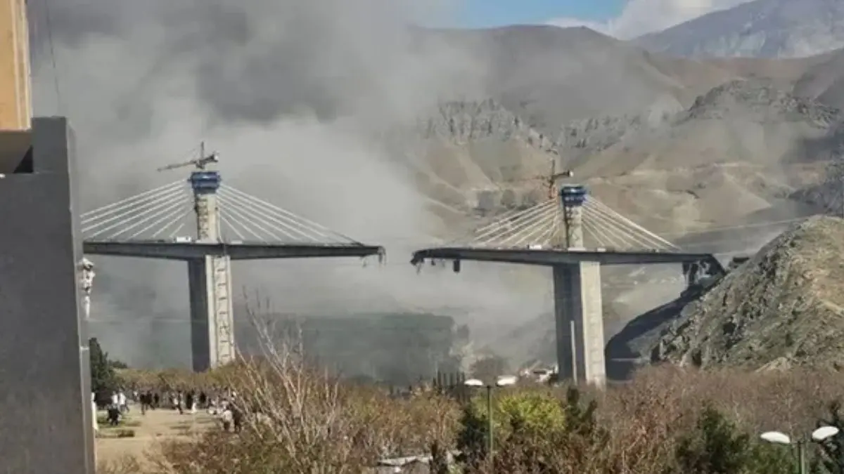 US Israel Iran Conflict: બહું મોડું થઈ જાય તે પહેલાં સમજૂતી કરી લો… ટ્રમ્પે ઈરાનને આપી ચેતવણી, સૌથી મોટો બ્રિજ ધ્વસ્ત કર્યાનો વિડિયો પણ શેર કર્યો