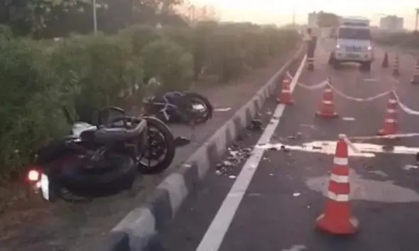 Porbandar: પોરબંદર એરપોર્ટ રોડ પર વહેલી સવારે ગોઝારો અકસ્માત, ચાર યુવાનોએ જીવ ગુમાવ્યો; એક સારવાર હેઠળ 