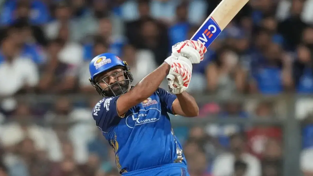 Rohit Sharma Sixes Record: રોહિત શર્માએ શાનદાર મુકામ હાંસલ કર્યો, વિરાટ-ધોનીની ક્લબમાં ધમાકેદાર એન્ટ્રી મેળવી