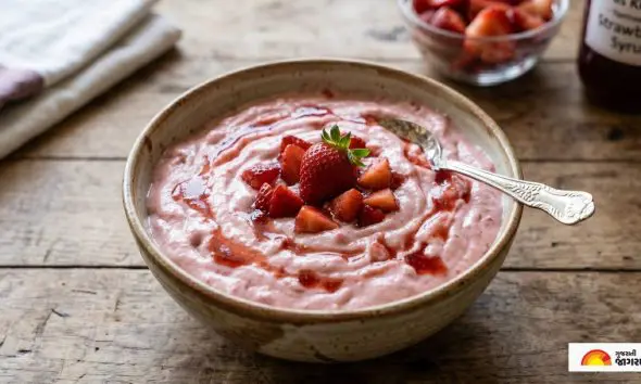 Strawberry Shrikhand: હીટવેવમાં ઠંડક આપશે આ હોમમેડ 'સ્ટ્રોબેરી શીખંડ', જાણો ખાસ રેસીપી
