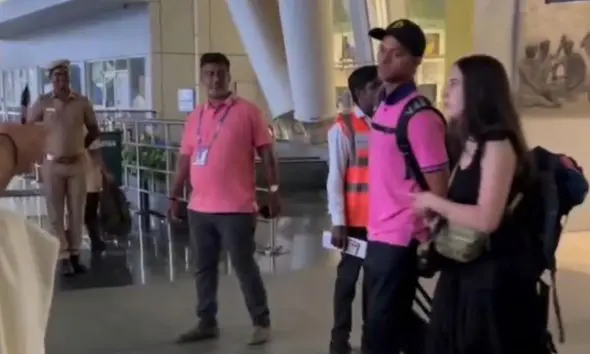 VIDEO: યશસ્વી જયસ્વાલ ક્લીન બોલ્ડ? IPL 2026 વચ્ચે રુમર્ડ ગર્લફ્રેન્ડ સાથે એરપોર્ટ પર સ્પોટ થયો વિસ્ફોટક ઓપનર