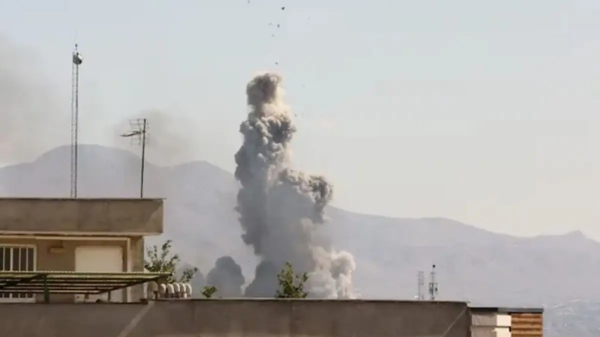 US Iran Tensions: ઈરાનમાં રહેતા ભારતીયો માટે એડવાઇઝરી, આગામી 48 કલાક સુધી સચેત રહો, હેલ્પલાઇન નંબર પર જાહેર કરાયો