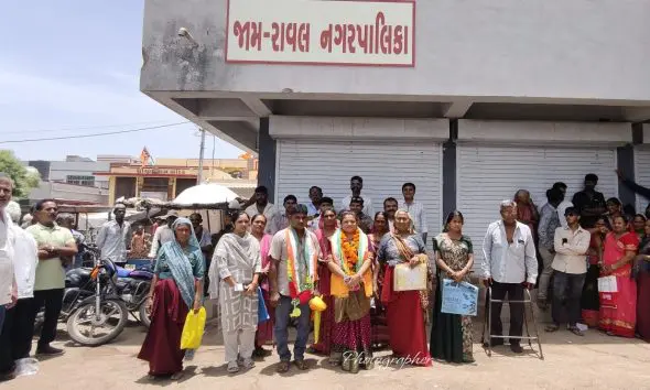 dwarka-jam-raval-nagarpalika-election-results-congress-president-vice-president