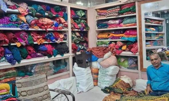 jamnagar-bandhani-industry-recession-demand-dropped-due-to-global-crisis-impact