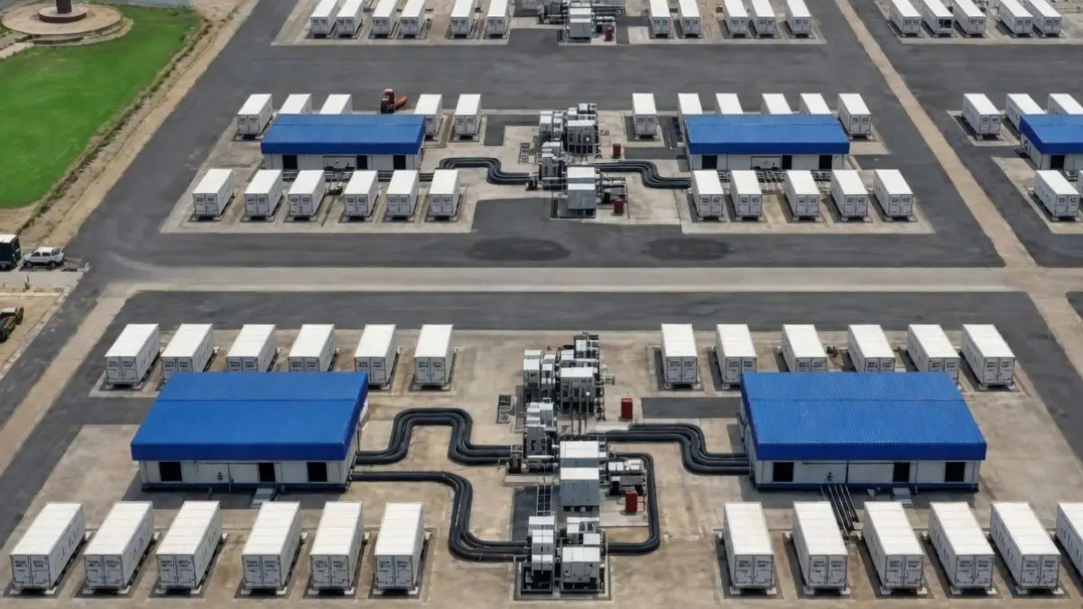 kutch-khavda-battery-energy-storage-system-adani-green