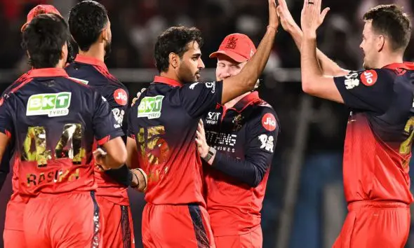 rcbs-great-record-in-the-ipl-final-creating-new-history-by-breaking-mumbai-indians-old-record