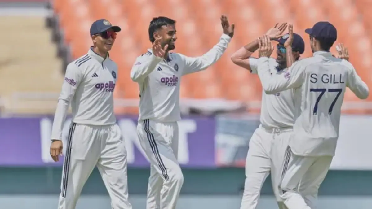 ind-vs-afg-test-india-dominates-afghanistan-helpless-against-debutant-manav-suthars-spin-magic