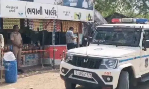 lakhani-murder-youth-killed-by-attack-with-sharp-weapons-at-parlour-in-kuvana-village