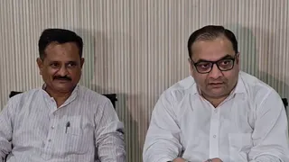 Vadodara: માંજલપુર પેટાચૂંટણી પૂર્વે ભાજપમાં 'કોલ્ડ વૉર', પૂર્વ મેયર નિલેશ રાઠોડે બદનક્ષીનો દાવો દાખલ કર્યો