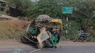 Surendranagar: દસાડામાં ટ્રેલર અને મુસાફરોથી ભરેલી રિક્ષા વચ્ચે ભીષણ ટક્કર, 3ના કમકમાટીભર્યા મોત