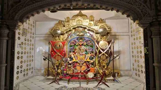 સાળંગપુરધામમાં અમાસ નિમિત્તે દાદાના શૌર્યવાન રૂપના દર્શન કરી હજારો ભક્તો ધન્ય થયા