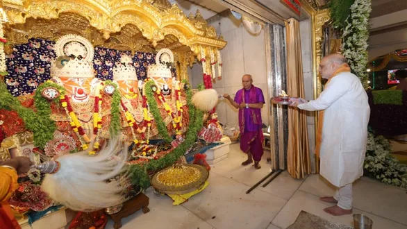 Ahmedabad Rath Yatra 2026: કેન્દ્રીય ગૃહમંત્રી અમિત શાહે કરી મંગળા આરતી,  હર્ષ સંઘવી પણ સહભાગી થયા | Ahmedabad 149th Jagannath Rath Yatra 2026: Amit  Shah Mangala Aarti at Jamalpur Jagannath Temple