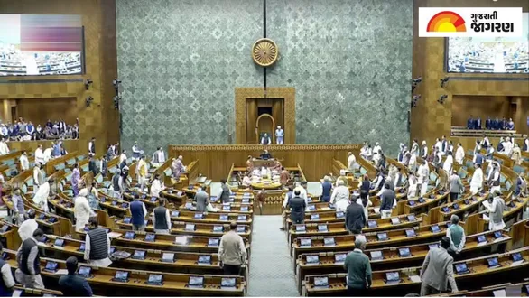 government-to-introduce-bill-to-punish-vande-mataram-insults-in-upcoming-parliament-session-supreme-court-judges-count