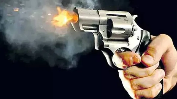 ahmedabad-news-firing-on-man-by-wife-lover-in-fatewadi-accused-arrested