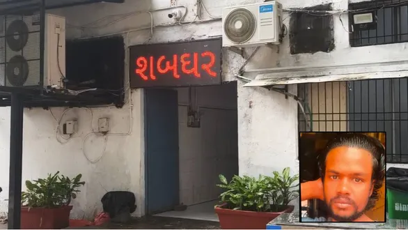 surat-worker-dies-during-building-demolition-in-pandesara-debris-fall-accident