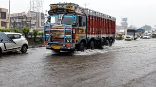 ગુજરાતમાં વરસાદનું જોર ઘટ્યુંઃ આજે માત્ર 7 તાલુકામાં 2 ઈંચથી વધુ વરસાદ સાથે 203 તાલુકામાં મધ્યમ ઝાપટા, કપરાડામાં પોણા 5 ઈંચ ખાબક્યો