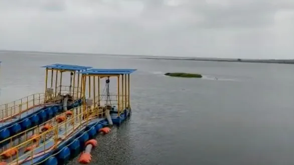 vadodara-ajwa-dam-208-feet-vishwamitri-river-water-level-jumps-rain-alert