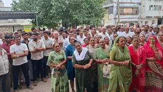 Gujarat Farmer Protest: જશાપરમાં વીજપોલ-ટાવર મુદ્દે ખેડૂતોની વિશાળ રેલી, 'યોગ્ય વળતર આપો'ના ઉગ્ર સુત્રોચાર