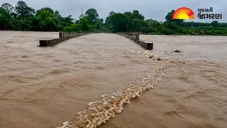 નર્મદા જિલ્લામાં મેઘરાજાની તોફાની બેટિંગ: સાગબારા અને ગરૂડેશ્વરમાં માત્ર 2 કલાકમાં સાડા ચાર ઇંચ વરસાદ