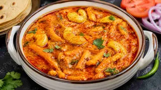 Kaju Gathiya Shaak: ઘરે બનાવો ઢાબા જેવું સ્વાદિષ્ટ અને ચટાકેદાર કાઠિયાવાડી કાજુ ગાંઠિયાનું શાક, નોંધી લો રેસીપી