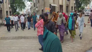 Surat: પાસોદરામાં ફ્લેટમાં ચાલતું કૂટણખાનું ઝડપાયું, શરીરસુખ માણવા આવેલો વિદ્યાર્થી લલના સાથે કઢંગી હાલતમાં પકડાયો