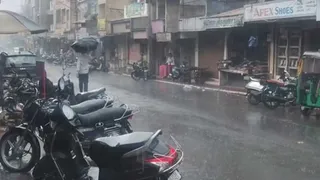 Gujarat Weather Forecast: આજે 22 તાલુકામાં હળવા ઝાપટા વરસ્યા, 8 ઓગસ્ટે સાબરકાંઠા અને અરવલ્લીમાં ભારે વરસાદનું યેલો એલર્ટ