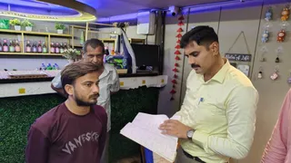 વડોદરામાં ડ્રગ્સ માફિયાઓ સામે SOG પોલીસની લાલ આંખ, અનેક વિસ્તારોમાં મોડી રાત્રે સરપ્રાઈઝ ચેકિંગ