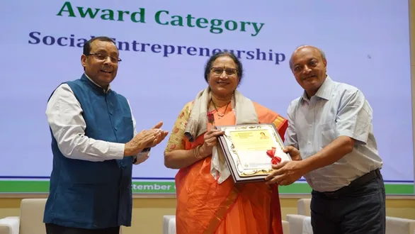 edii-hosts-8th-dr-v-g-patel-memorial-lecture-and-national-entrepreneurship-awards