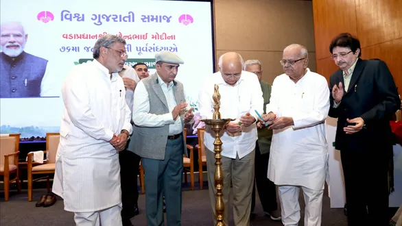 cm-bhupendra-patel-launches-the-green-home-healthy-society-campaign-on-pm-modis-76th-birthday